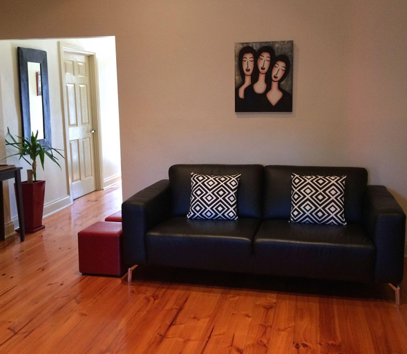 Public Area, Lotte's Cottage, Broken Hill