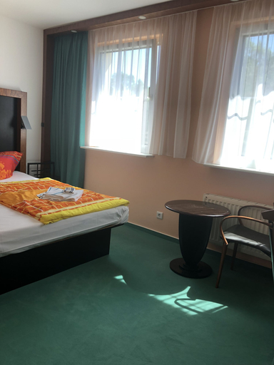 Bedroom 2, Apart Pension Plaue, Brandenburg an der Havel