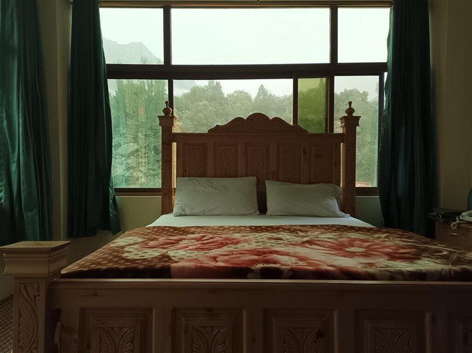 Others 2, Hard Rock Hotel Minapin, Northern Areas