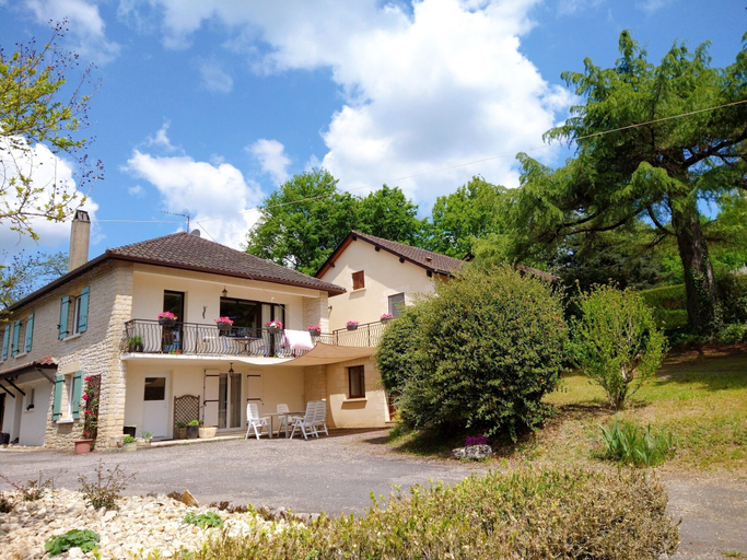 Exterior & Views 2, La Colline Chambres d'hôtes, Dordogne