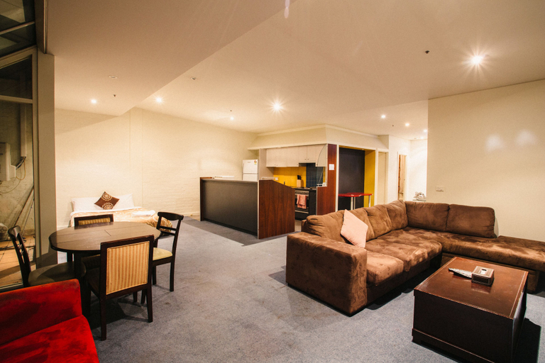 Others 4, YTI Garden Hotel, Melbourne