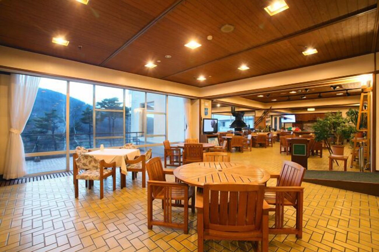 Food & Drinks 5, Madarao Kogen Hotel, Myōkō
