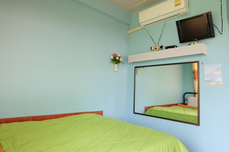 Bedroom 5, Khuan Pron Holiday Home, Muang Sakon Nakhon