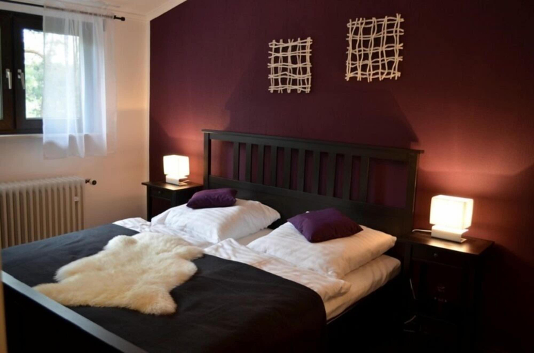 Bedroom 4, Zur Wolfschlucht, Offenbach