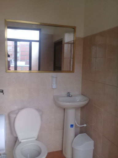 Bathroom 3, Gran Copacabana Hostal, Pedro Domingo Murillo