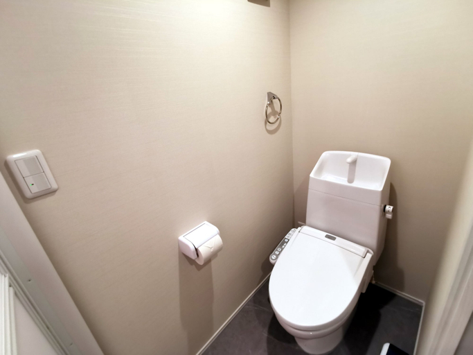 Bathroom 5, GLOU Higashi Shinjuku, Shinjuku