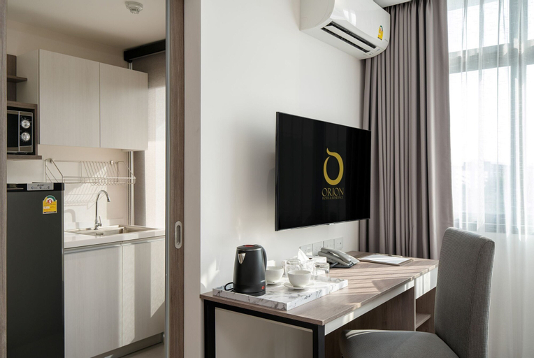 Dining Room 7