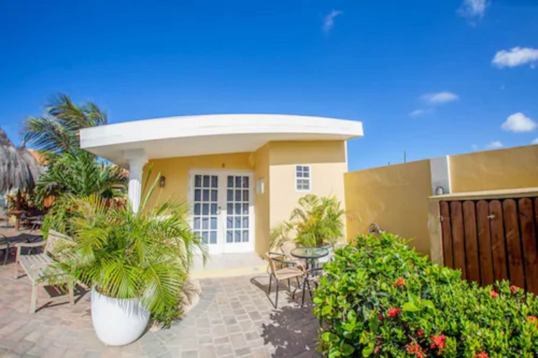 Exterior & Views 2, Aruba Tropic Apartments