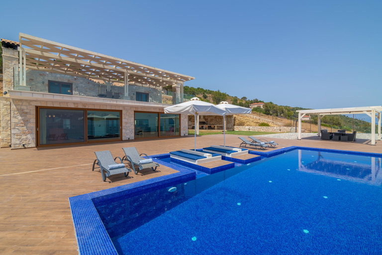Sport & Beauty 2, Orient Villas, Ionian Islands