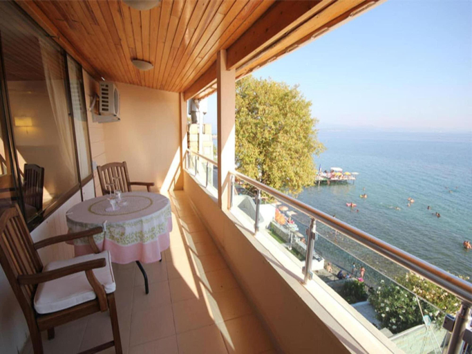 Bedroom 4, Ucem Hotel, Edremit