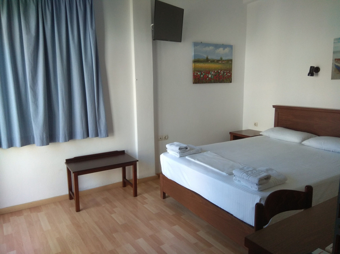 Bedroom 3, Sea Front Old Town, Crete