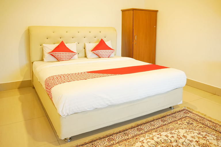 Bedroom 1, OYO 733 Mina Homestay, Bukittinggi