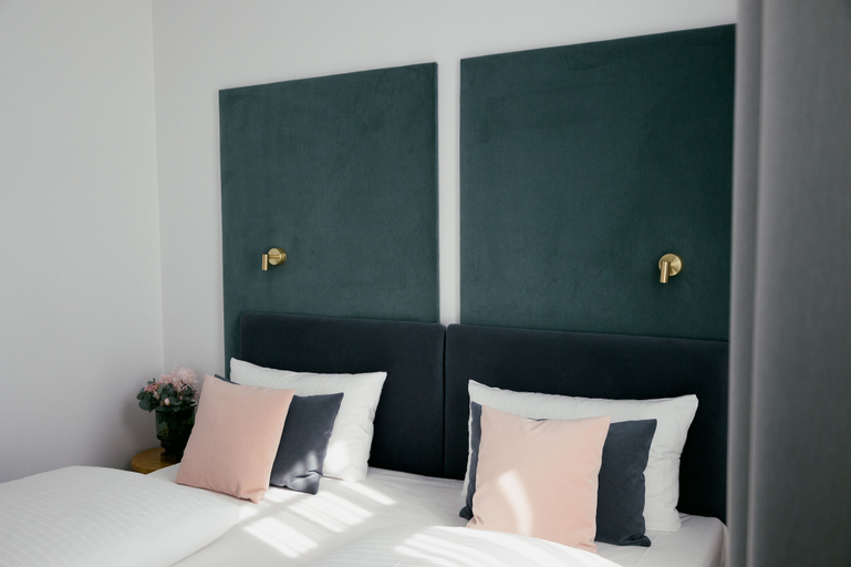 Bedroom 15