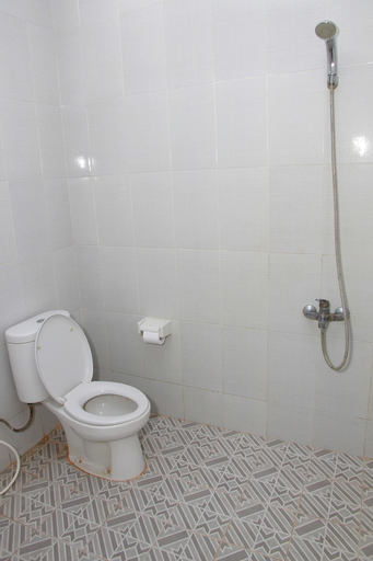 Bedroom 4, OYO 1559 Pondok Garuda Guest House, Palu
