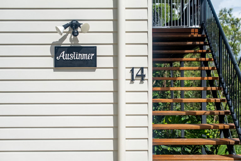 Exterior & Views 2, Austinmer - Cannonvale, Whitsunday