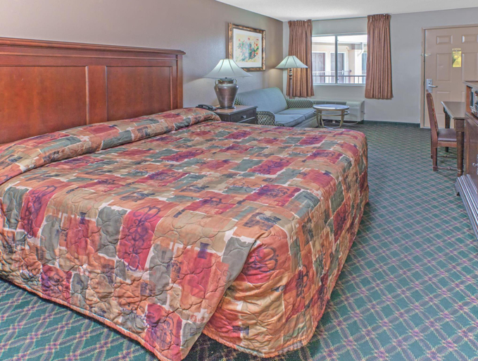 Bedroom 2, Knights Inn - Forest Hill, TX, Tarrant