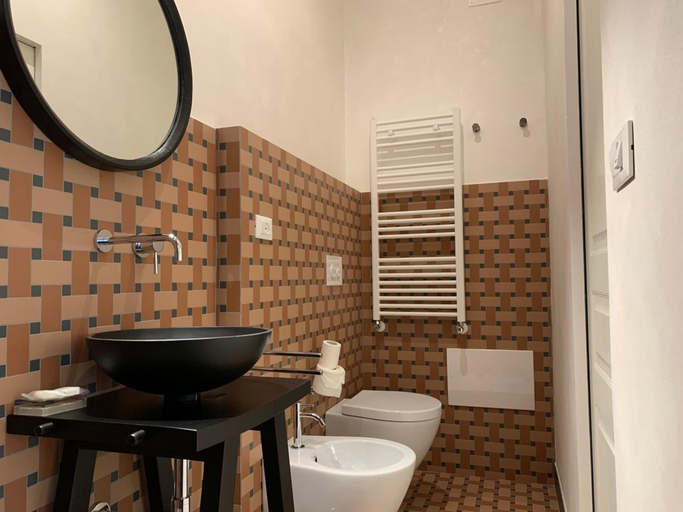 Bathroom 5, UNICO - Art & Decor, Brindisi