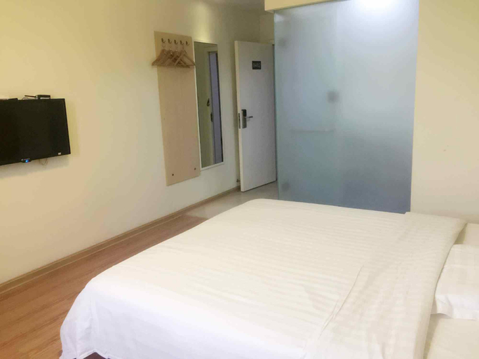 Bedroom 3, 7 Days Inn Nanjing Gulou Yunnan Road Metro Station, Nanjing