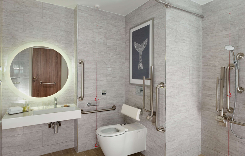 Bathroom 5, Doubletree by Hilton Hull United Kingdom, Kingston upon Hull