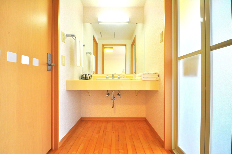Others 3, Marine Lodge Marea Ishigakijima, Ishigaki