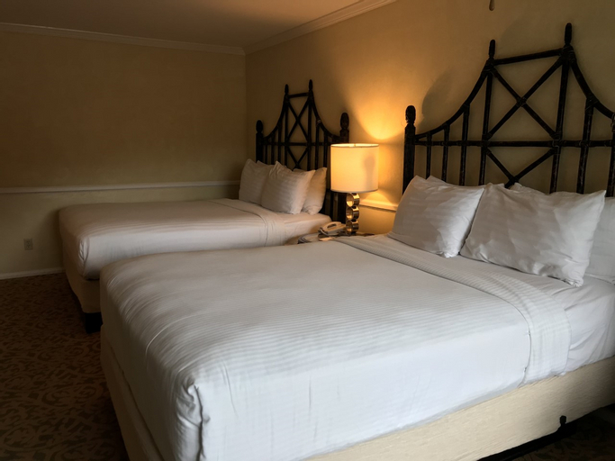Bedroom 13