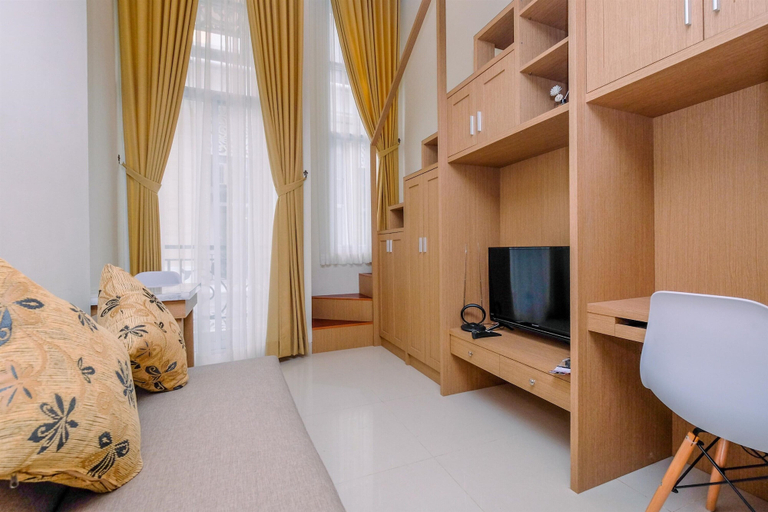 Others 2, Elegant And Comfy Studio Loft Apple 1 Condovilla Apartment, Jakarta Selatan