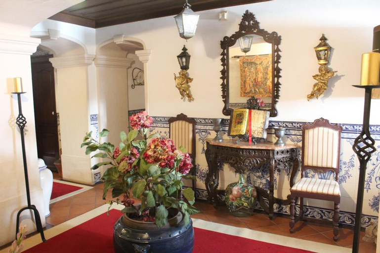 Public Area, Casa de S. Thiago do Castelo, Óbidos