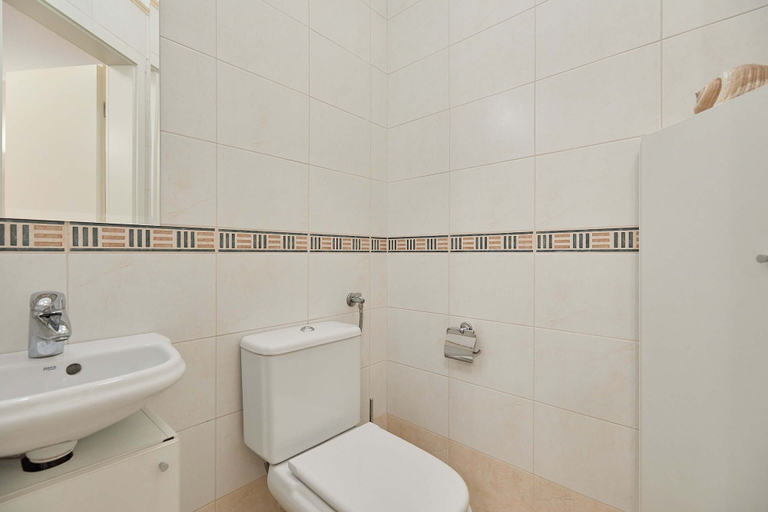 Bathroom 4, Apartment Terra, Dubrovnik