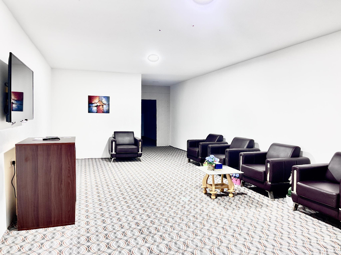 Others 5, Royal Beach Hotel, Liwa