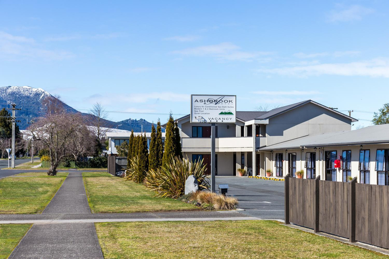 Exterior & Views 2, Ashbrook Motel, Taupo