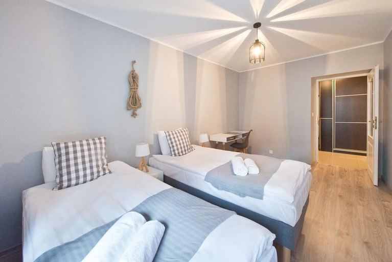 Bedroom 4, Navy Group - Old Town Apartments, Gdańsk City
