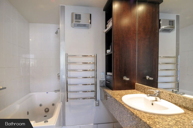 Bathroom 4, Alpine Village - 2 Bedroom Executive Apartment, Queenstown-Lakes