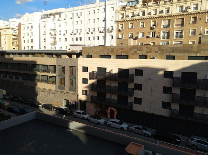Exterior & Views 2, Wish-Suite Salado de Triana, Sevilla
