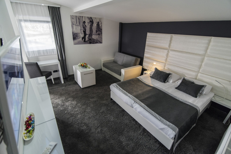 Bedroom 4, Hotel Cool Zagreb Airport, Velika Gorica