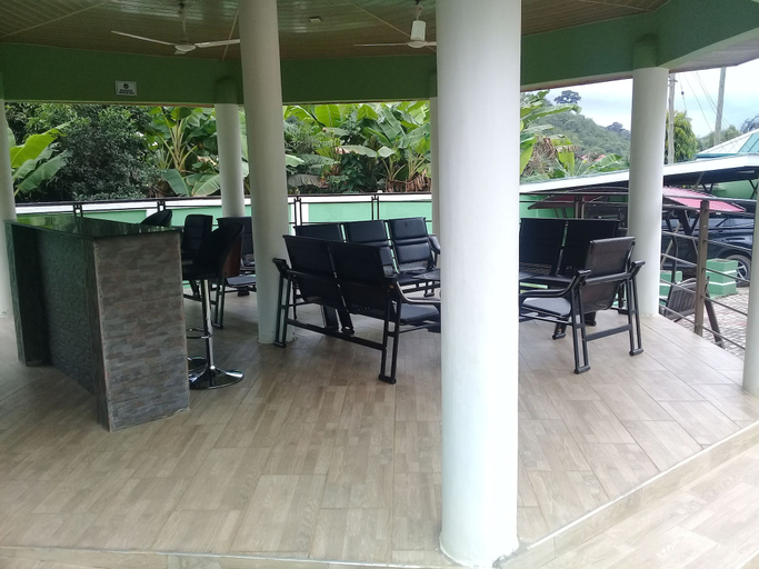 Food & Drinks, 3A's Guest House, Asuogyaman