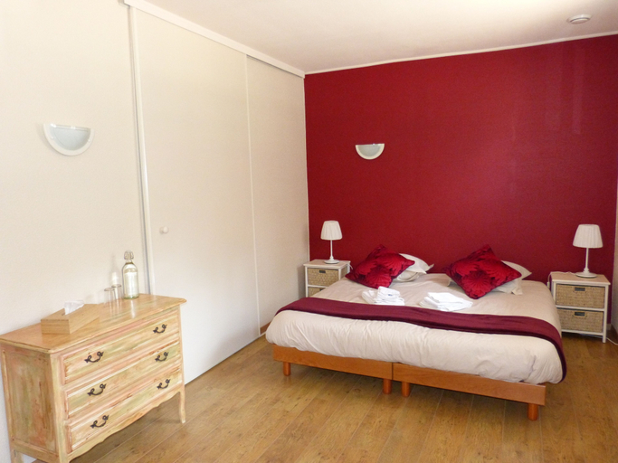 Bedroom 3, Chambres d'hôtes La Vergne, Dordogne