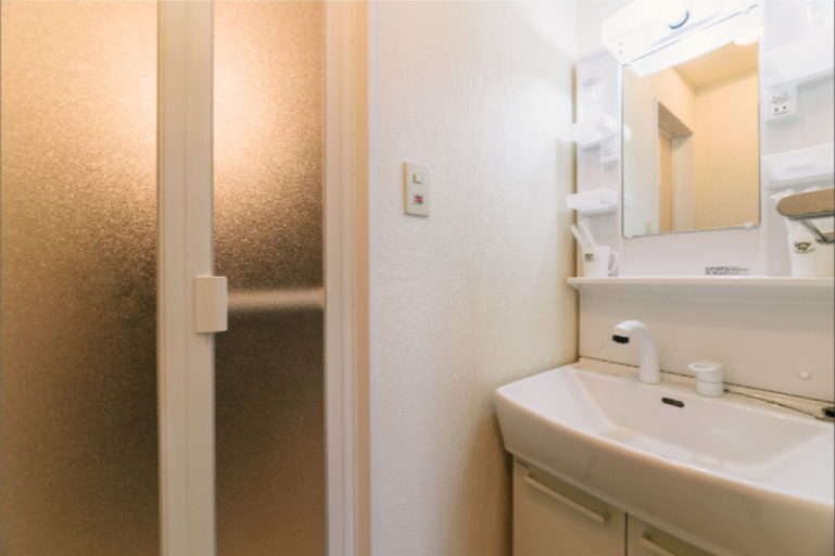 Bathroom 4, Hakata Station Chuushin, Fukuoka