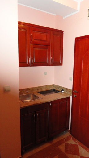 Others 4, Apartment Pucurica II