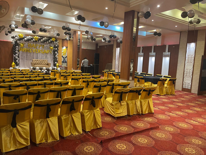 Others 5, Hotel Narulas Aurrum, Amritsar