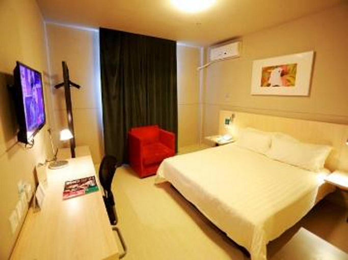 Bedroom 2, Jinjiang Inn Kaifeng Millennium City Park Longting, Kaifeng