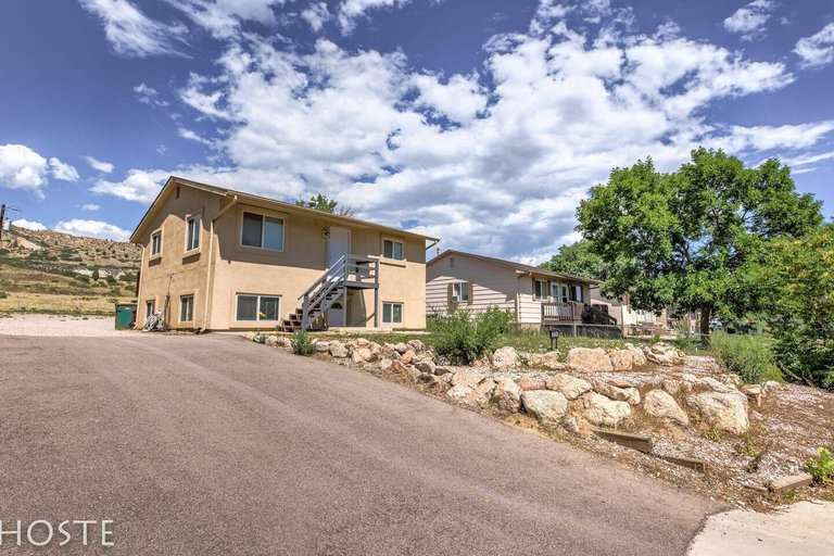 Exterior & Views 2, 2BR Garden-level Great Outdoors Dog Friendly, El Paso