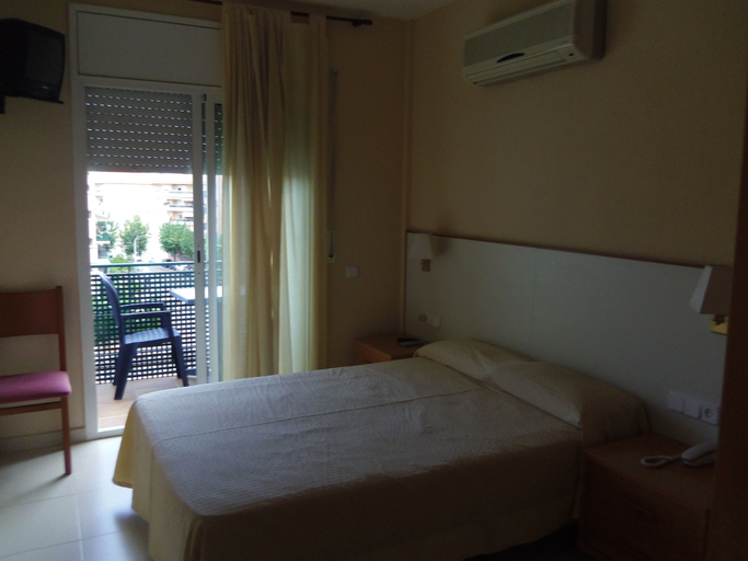 Bedroom 4, Hotel Sant Jordi, Tarragona