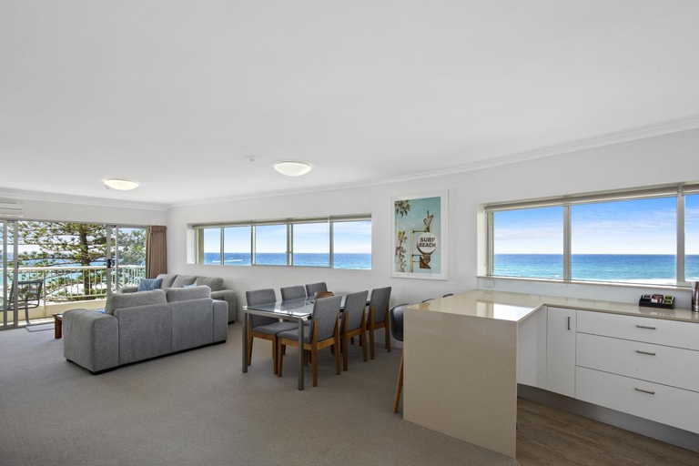 Public Area 4, Narrowneck Court Holiday Apartments, Gold Coast