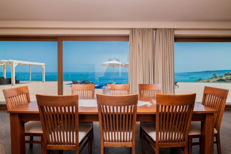 Food & Drinks, Orient Villas, Ionian Islands