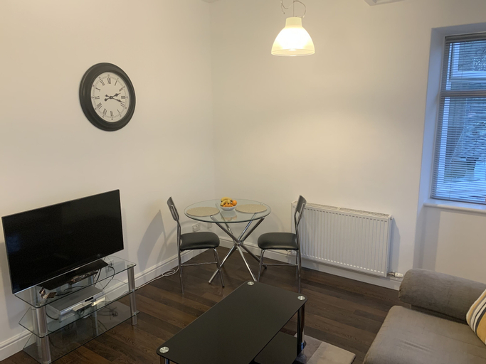 Food & Drinks 5, Aberdeen Serviced Apartments - The Lodge, Aberdeen