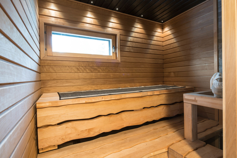 Sport & Beauty 4, Santa's Igloos Arctic Circle, Lapland