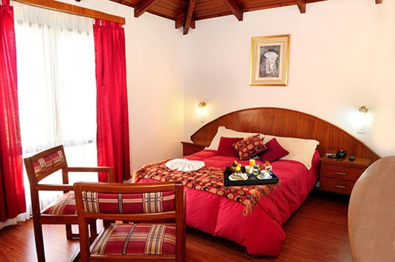 Bedroom 2, Hotel Costanera, Punilla