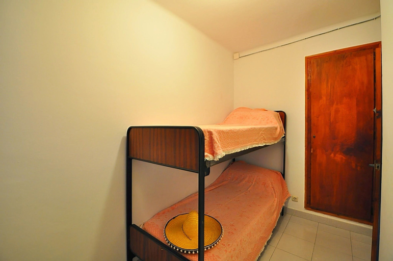 Bedroom 3, Apartment Jose, Girona