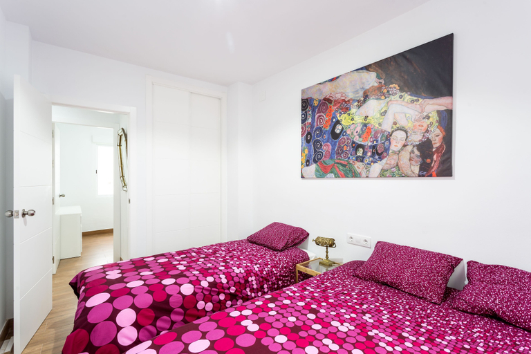Bedroom 3, Viento de corredera, Córdoba