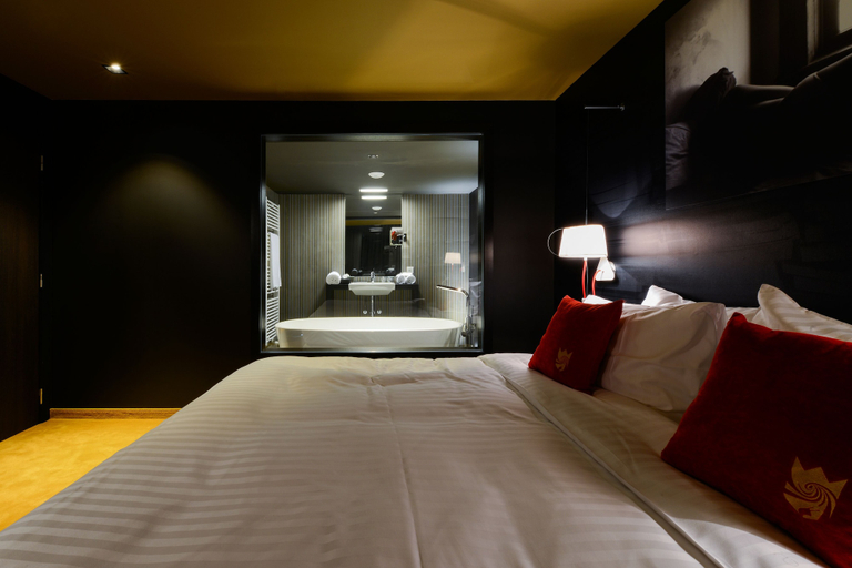 Bedroom 4, The Royal Snail, Namur